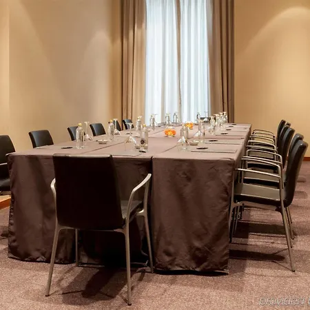 Ac Palacio By Marriott Hotel 4*