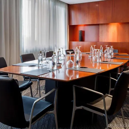 Ac Palacio By Marriott