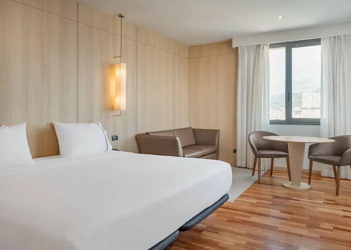 Ac Palacio By Marriott 4* מאלגה