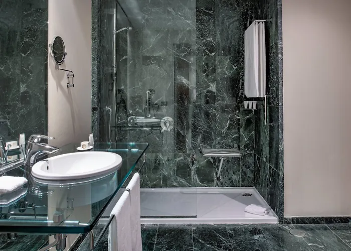 Ac Palacio By Marriott מלון מאלגה