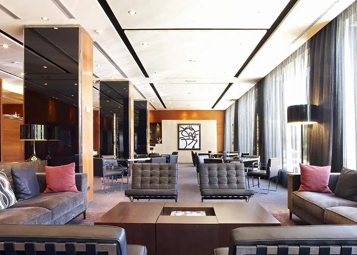 Ac Palacio By Marriott מלון