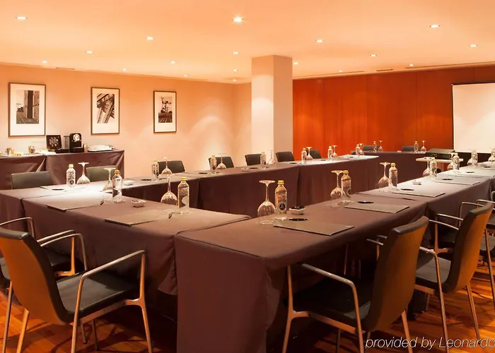 Ac Palacio By Marriott מלון