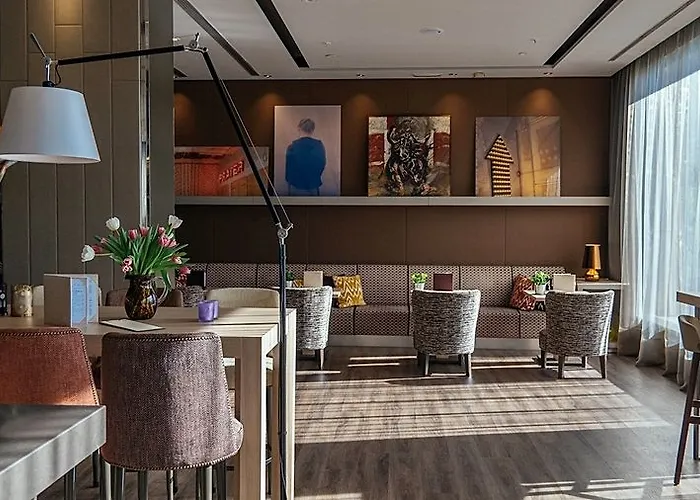 מלון Ac Palacio By Marriott 4*